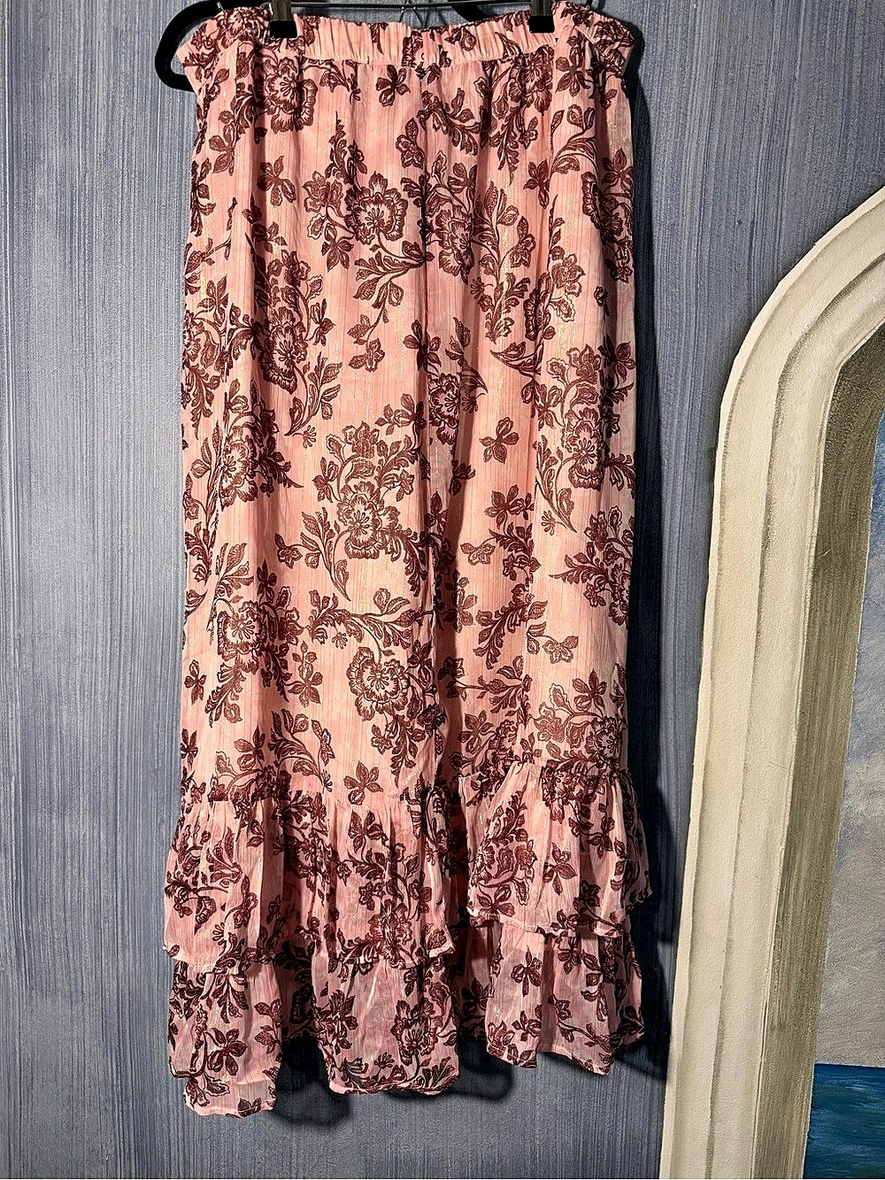 LOFT Pink Floral Gold Metallic Thread Tiered Ruffle Maxi Skirt Size XL